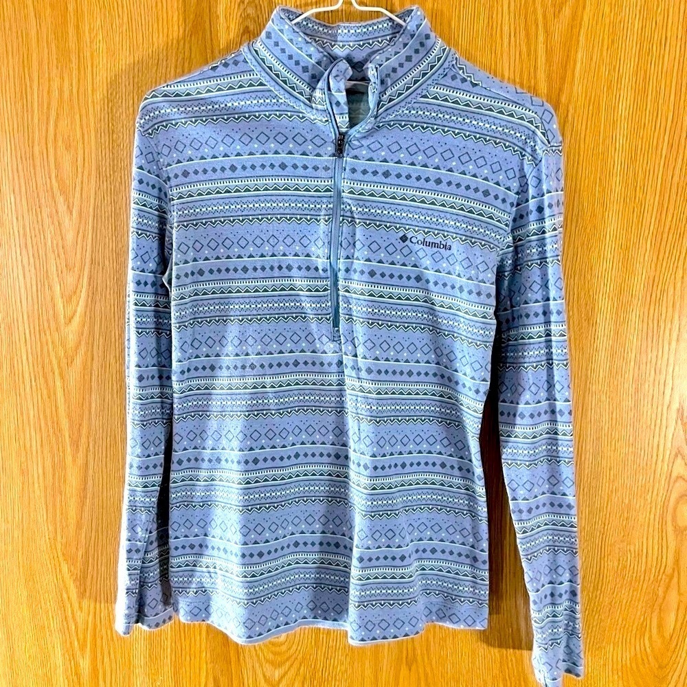 Columbia Blue Pullover 1/4 Zip Top